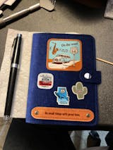 Personalized Vintage Road Trip Felt Traveler's Journal, A6 Felt Loose-leaf Notebook With Snap Closure, Felt Retro Emblem Patches Notebook, Gifts for Road Trip Lovers, Gifts for Travel Bloggers, Birthday Gifts, Anniversary Gifts