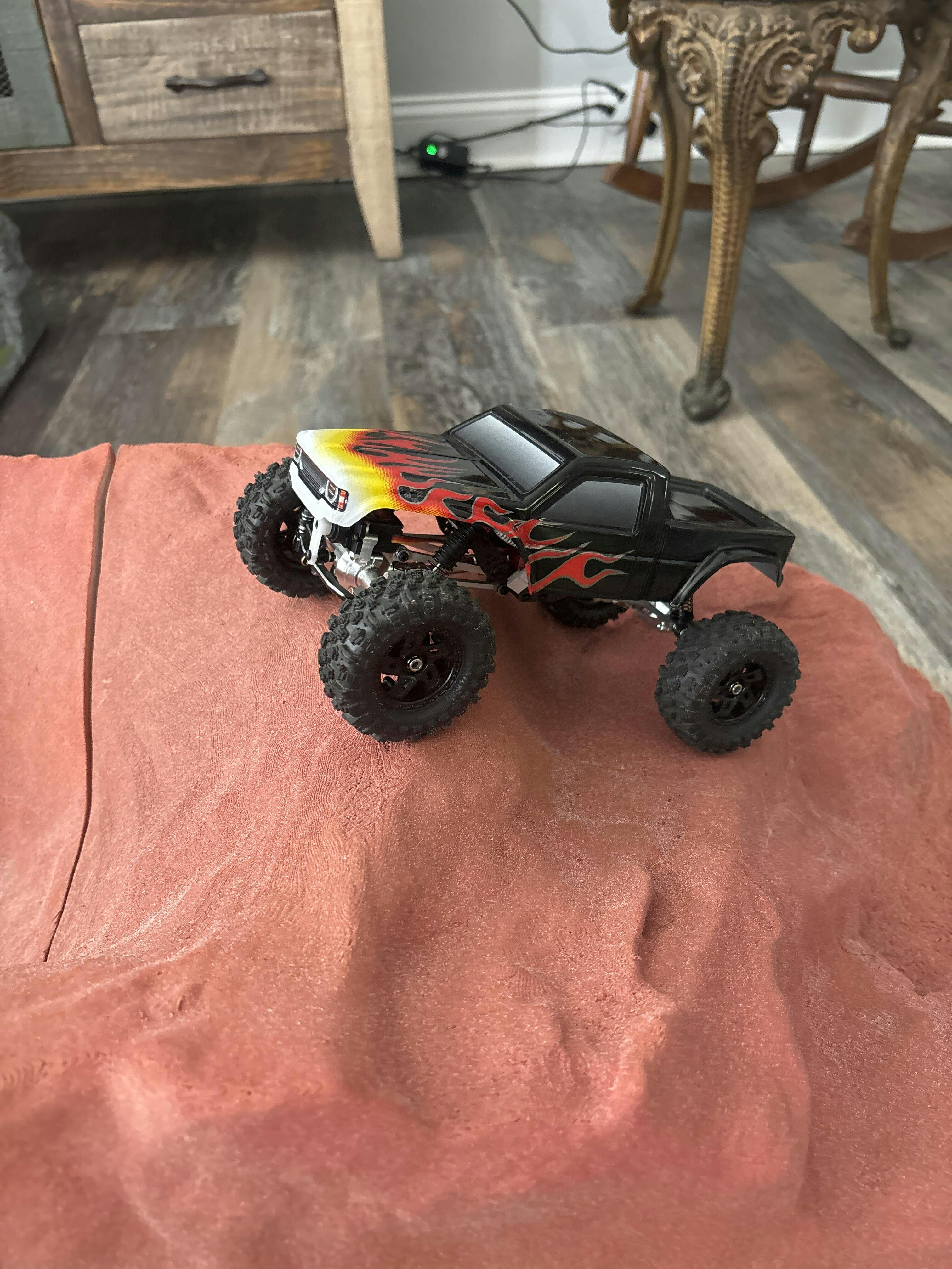 FURITEK CAYMAN PRO V2 4X4 1/18 PREMIUM RC CRAWLER W/ TX/RX BLACK