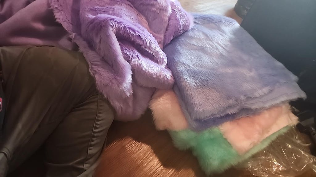 [SILKY FUR] Purple Rabbit Fox Faux Fur