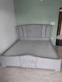 Hamlin Premium Upholstered Bed In Suede