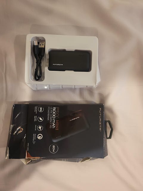 Pixy Mini Compact Travel Power Bank