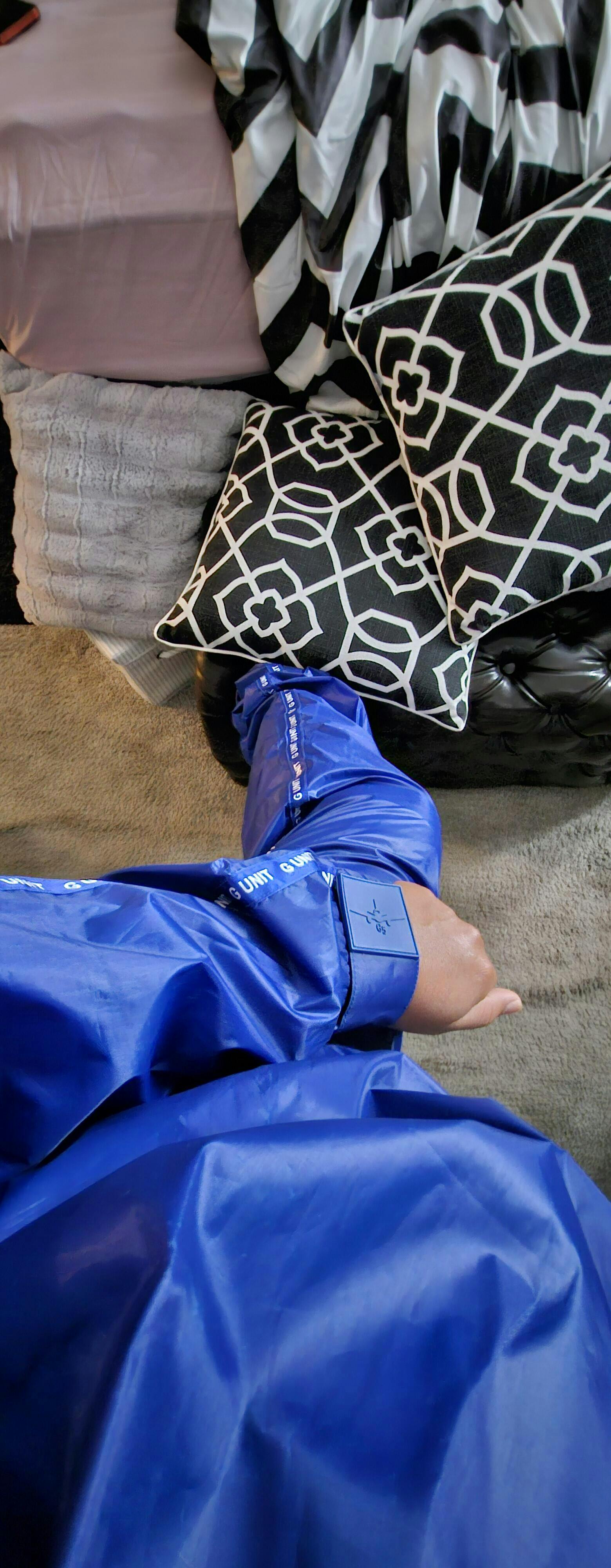 Sauna Suits GUnit Brands, Inc.