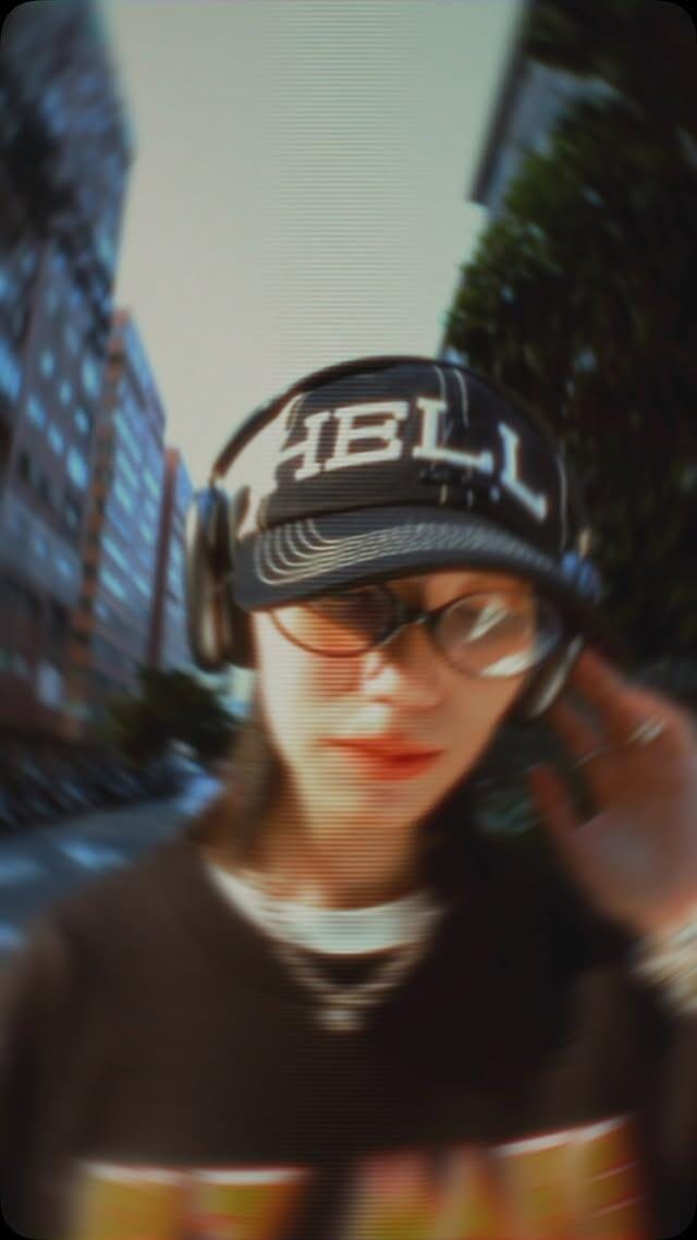 PLZ Star Beanie – PLZ Make It Ruins