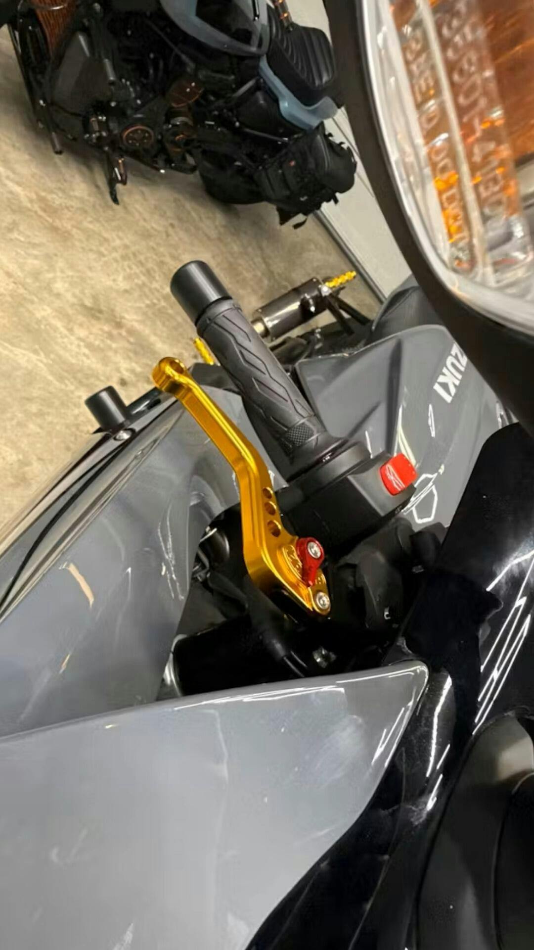 Kawasaki Brake & Clutch Levers, Red Shorty Adjustable | Sixty61