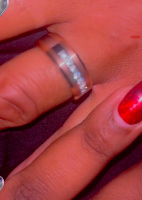 GAMA Rose-Gold Tungsten Wedding Band for Men or Women 7 Stones