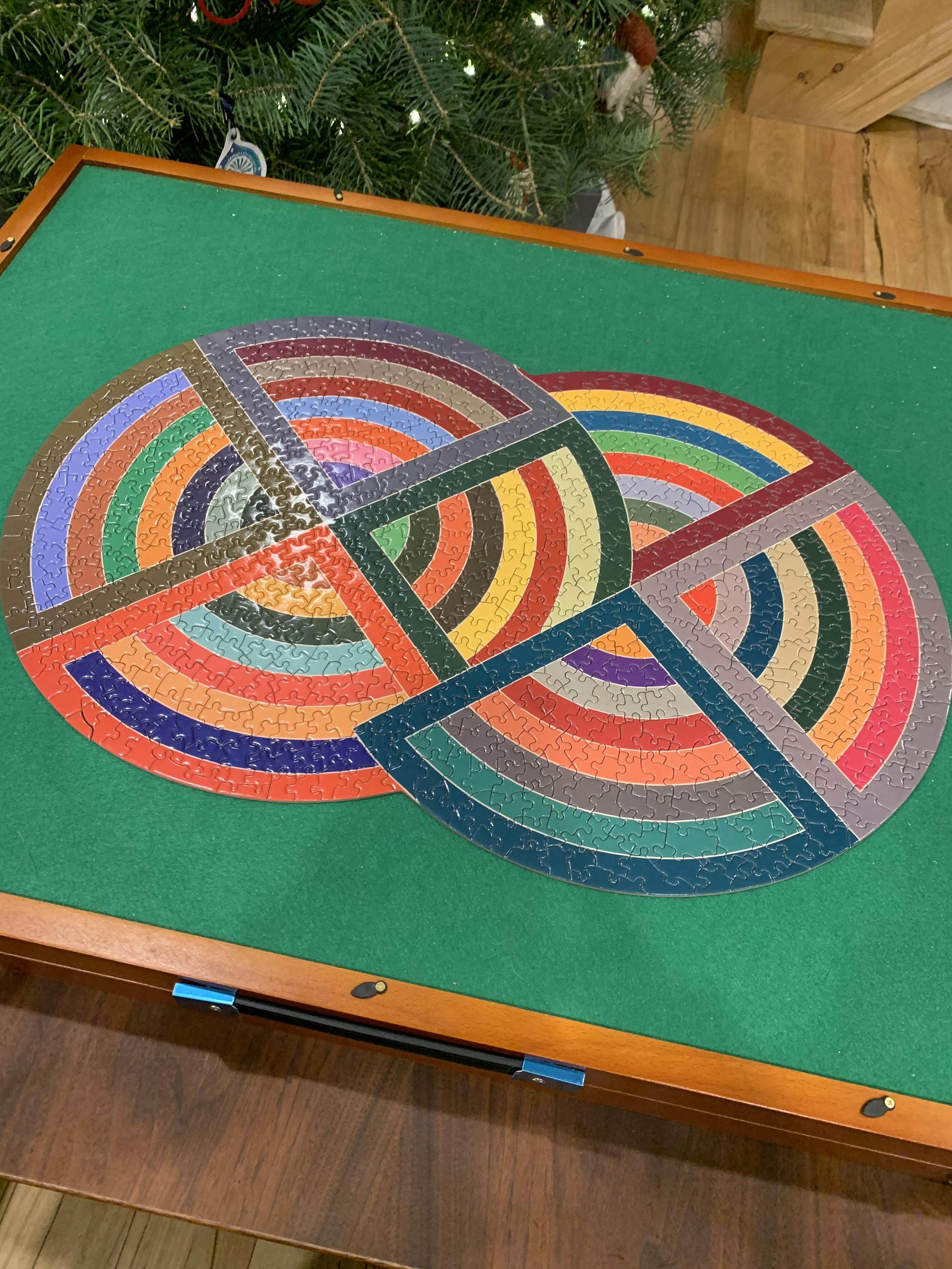 [美品]VIRTUES Stella 750-piece Frank Stella Firuzabad Unique Shaped Jigsaw Puzzle