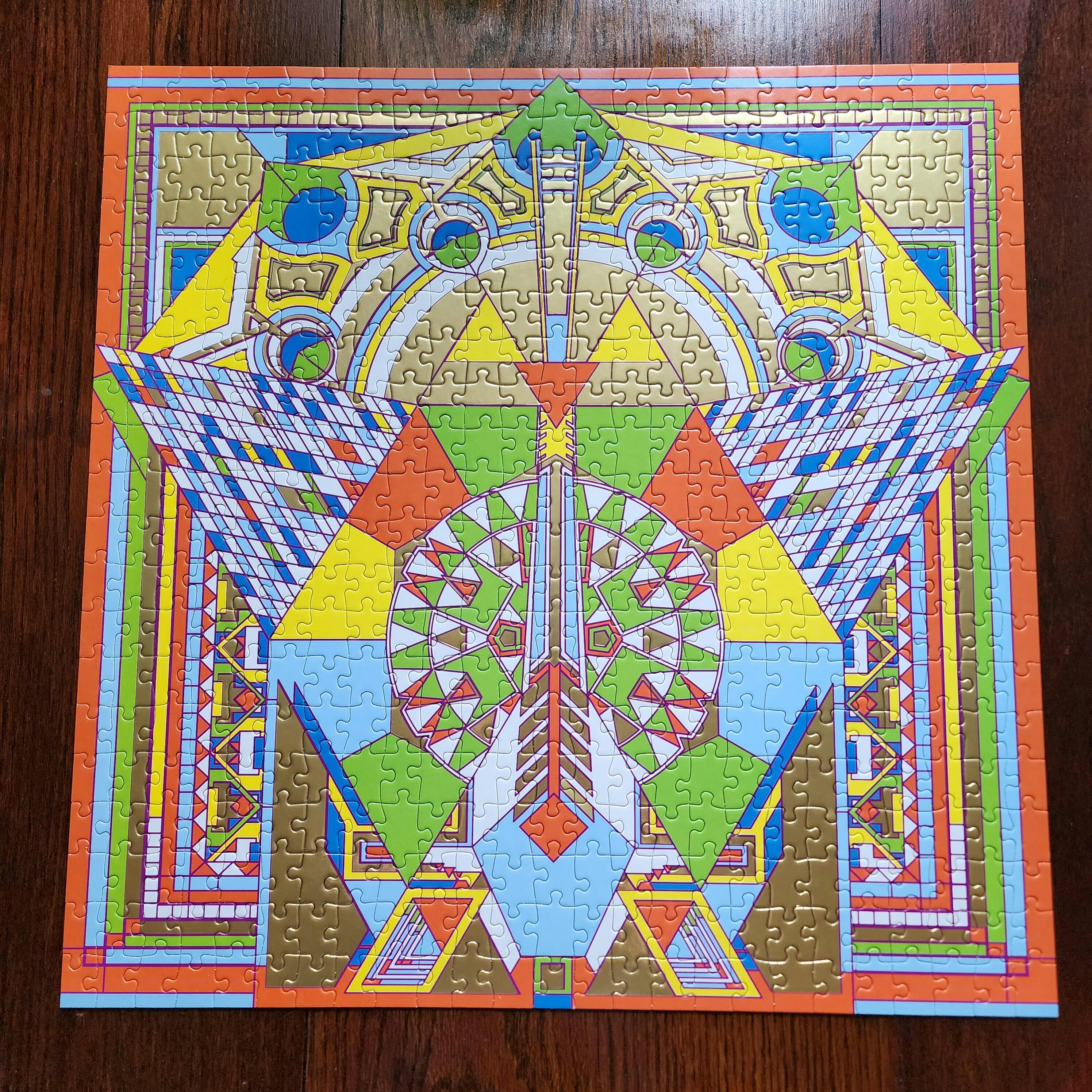 Frank Lloyd Wright Peacock Rug Foil Puzzle | Galison