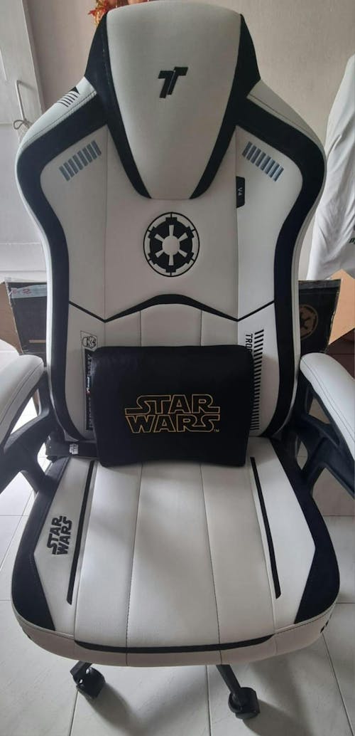 TTRacing Duo V4 Gaming Chair - Stormtrooper Edition