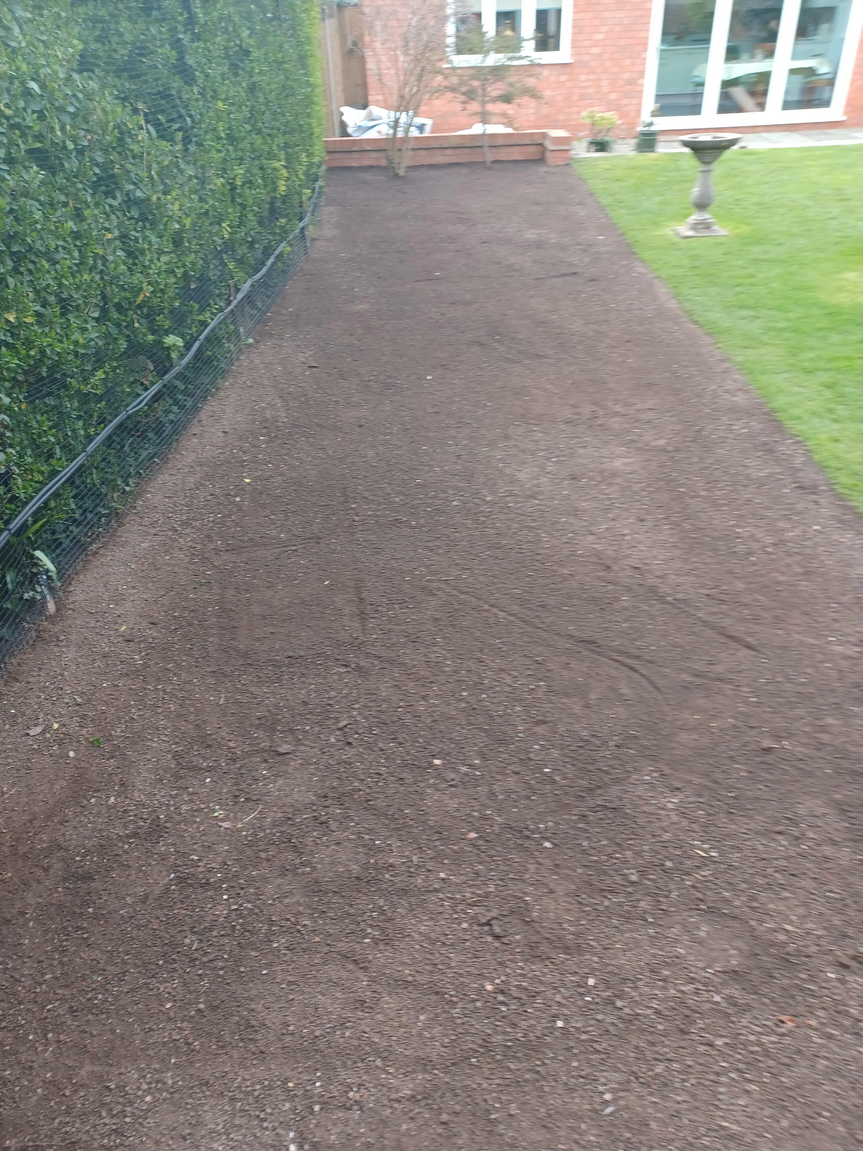 Heavy-Duty Garden Leveling Rake - Perfect for Easy Lawn Leveling