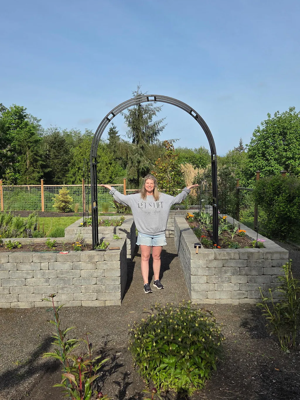 Nicole Arch Trellis