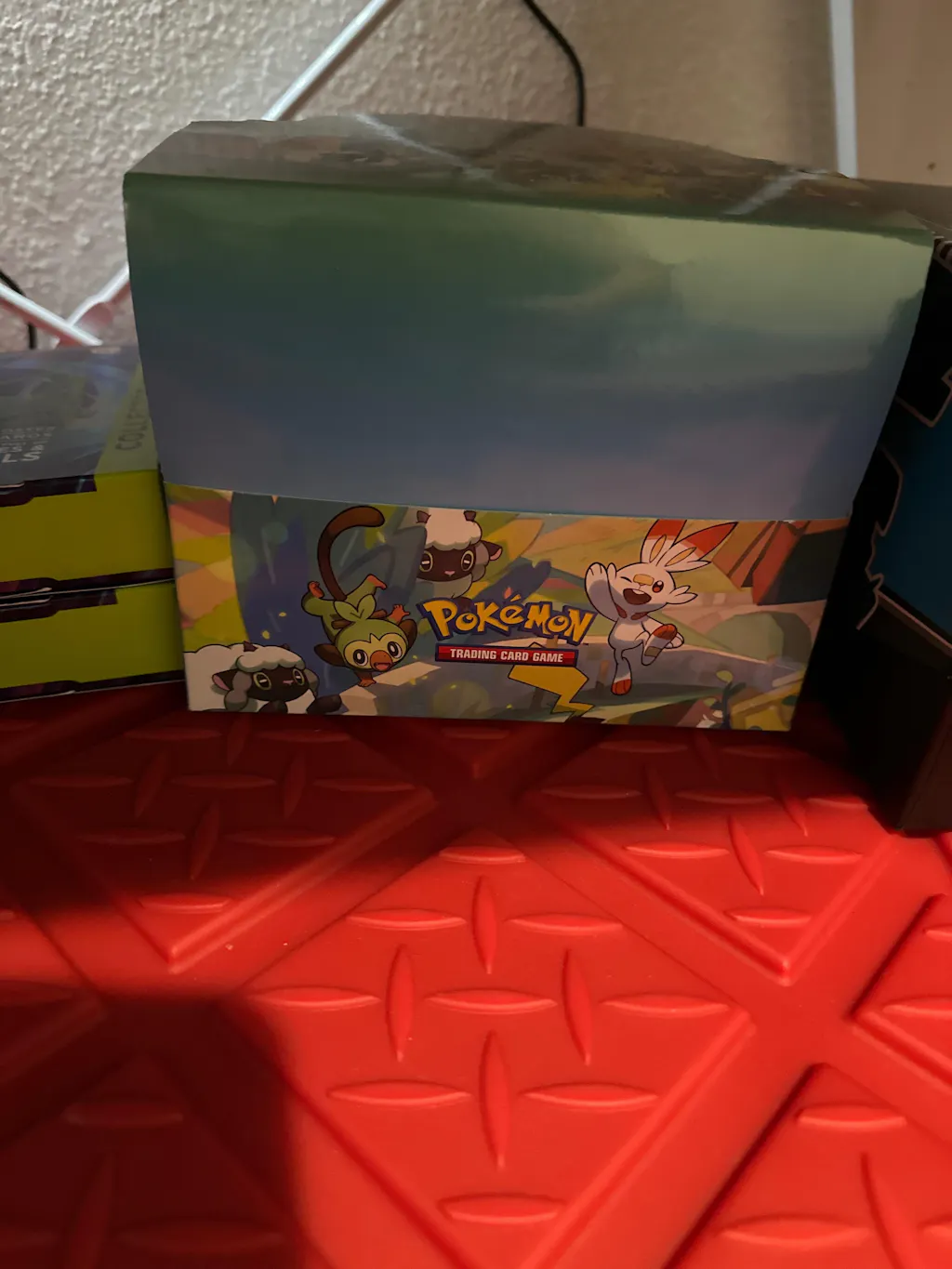 Pokemon Destined Rivals Build and Battle Box (10x)