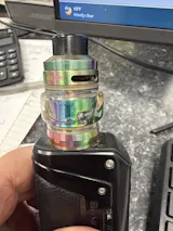 geekvape zeus z bubble Teens are 16 times more likely to use JUUL than older age groups main image 1