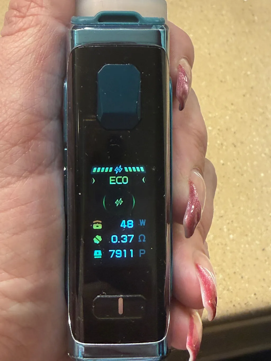 elf bar vape uk Geekvape Aegis Legend 5 Box Mod Kit in Alberta Vapexcape Vape SuperStore- Vape & Bong Shop main image 0