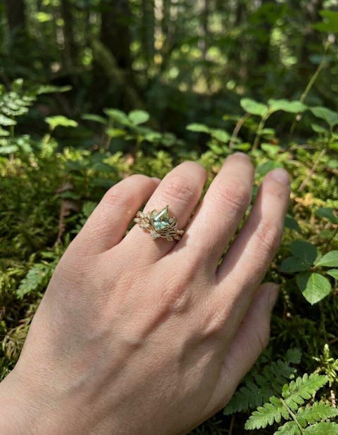 Kite Cut Green Sapphire Stag Inspired Bridal Ring Set Elven Ring Set