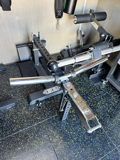 コンパクトベルトスクワット2.0