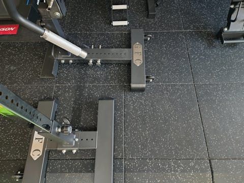 コンパクトアタッチメントベース