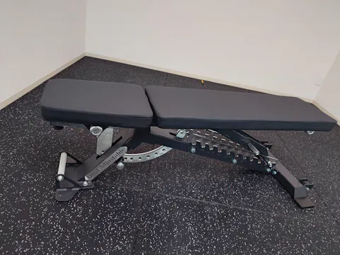 GFCデュアルアジャスタブルベンチ