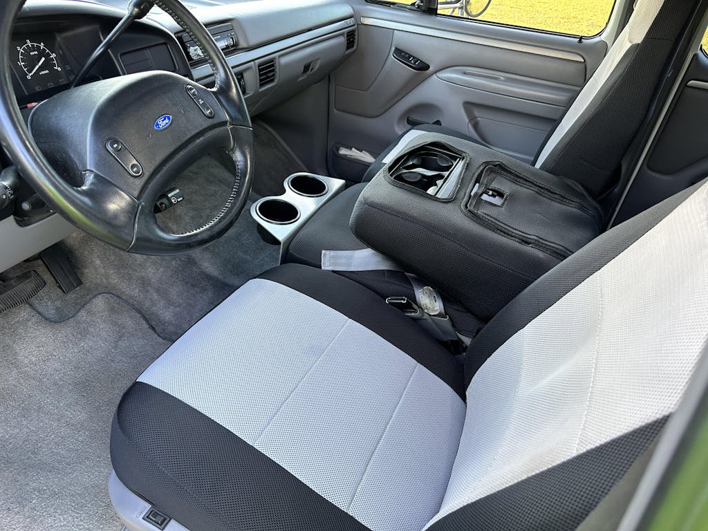 Floor mounted cup holder (40/20/40 Seats) Gerber Designs