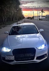 Audi RS4 Grill 2016 - 2013 with Quattro in Lower Mesh