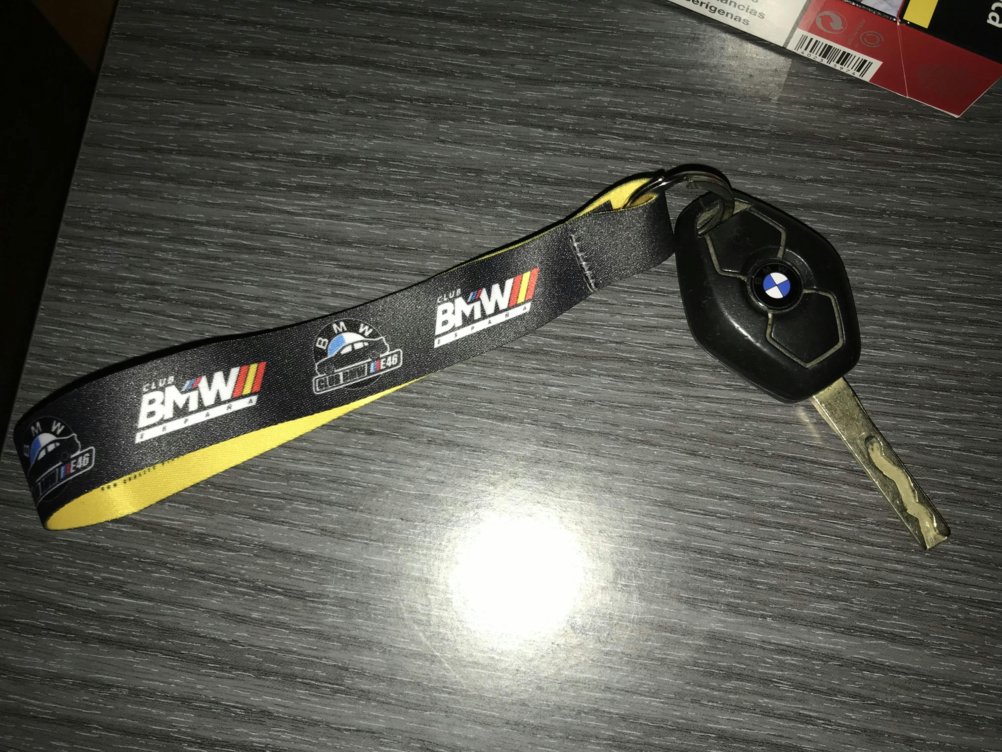 BMW Llavero de cuero de lujo Llavero BMW LOGO Gran regalo -  España