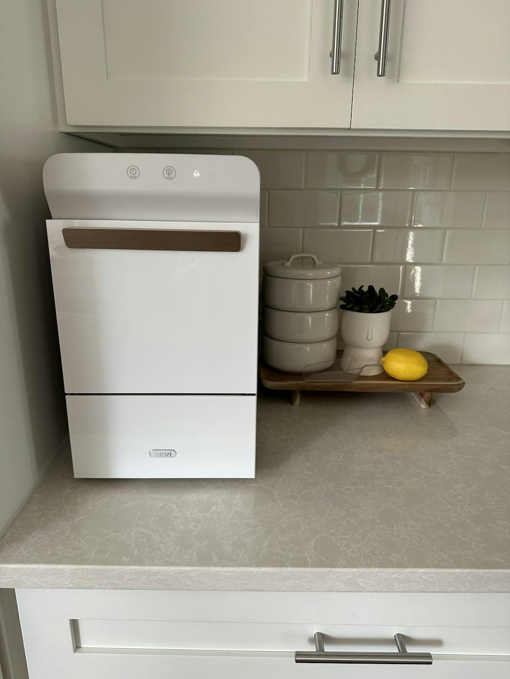 New Arrival Gevi Household Countertop Nugget Ice Maker GIMN1000B