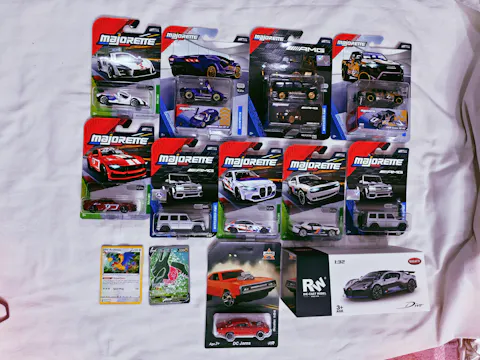 Majorette Showroom Deluxe Cars- Toyota Tacoma TRD PRO - BK241125