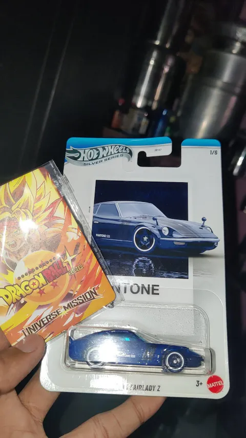 Hot Wheels Silver Series Pantone Nissan Fairlady Z JKY47