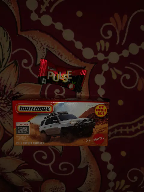 Matchbox 2019 Toyota 4Runner Diecast Scale Model - JHP89