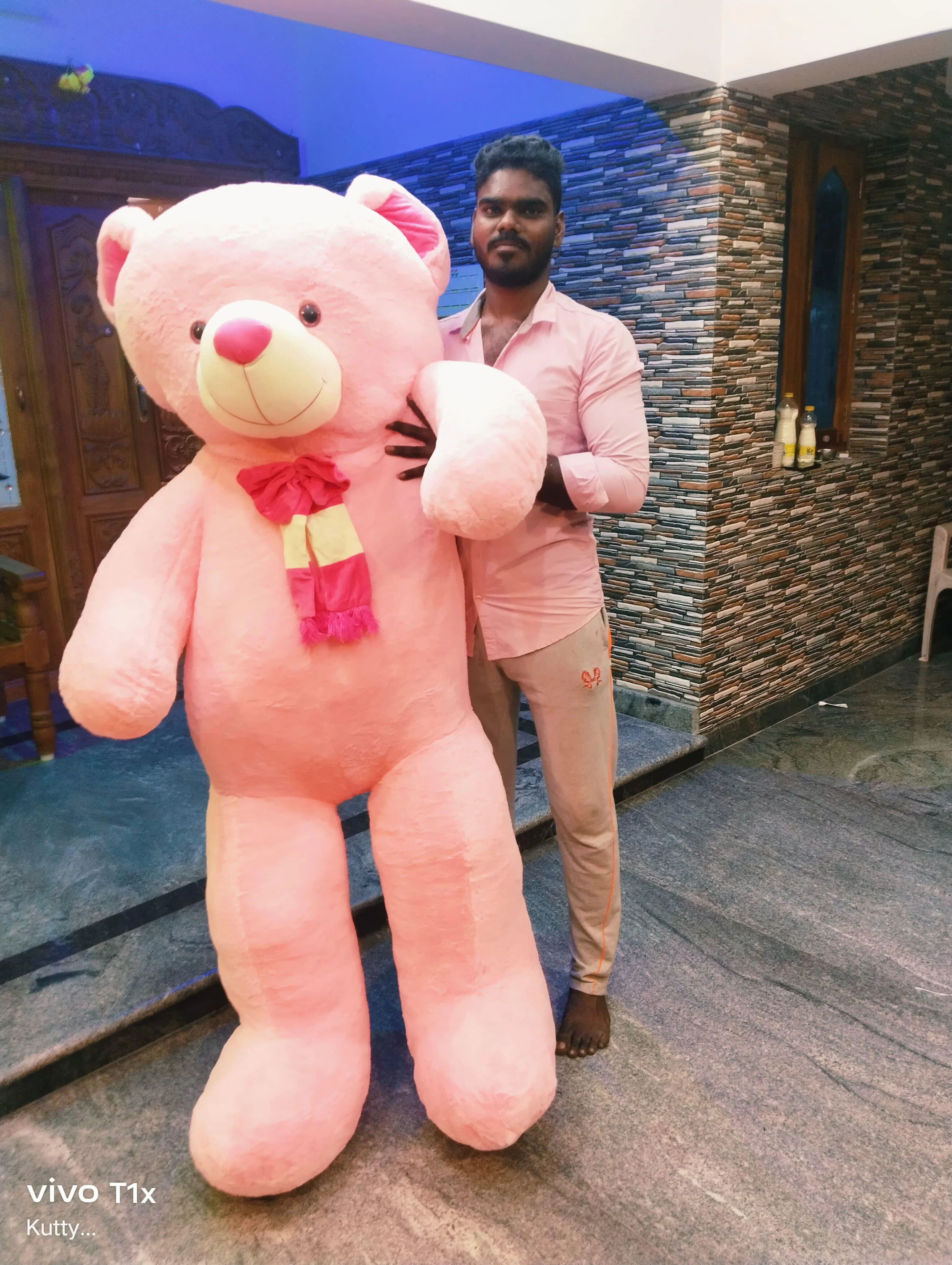 Buy 6 feet Teddy Bear Toy online at Best Price | Giftify