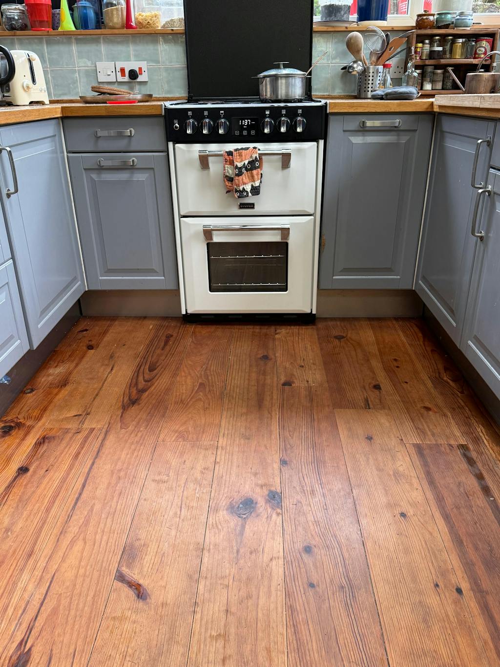 Hard Wax Oil - Food Safe Interior Wood Finish