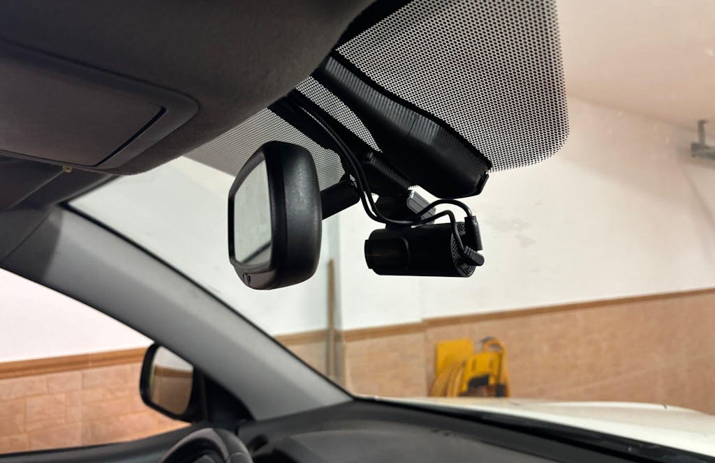 GKU D600Pro 4K WiFi GPS With 1.47 Inch IPS Screen Dash Cam