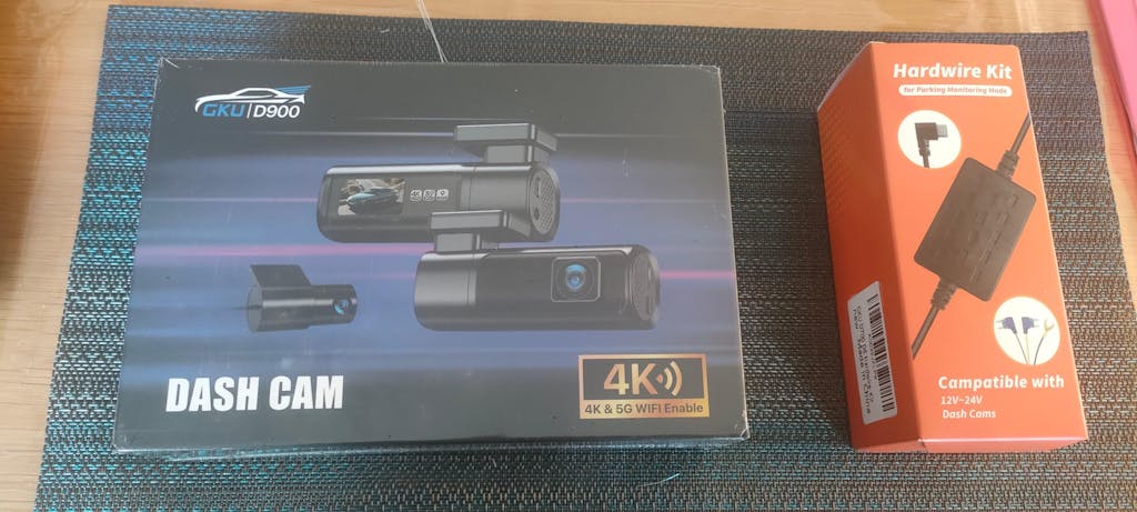 GKU D900 4K 30fps+2.5K 5G WiFi Dash Cam