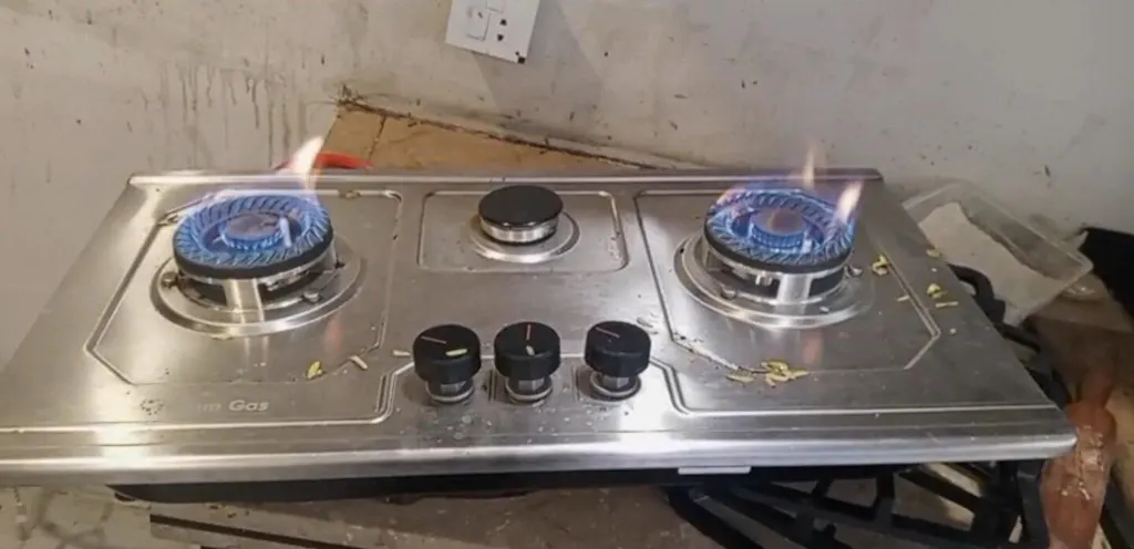 Food Book 3 Burner - Stainless Steel - Modern Built-In Hob for Stylish Kitchens