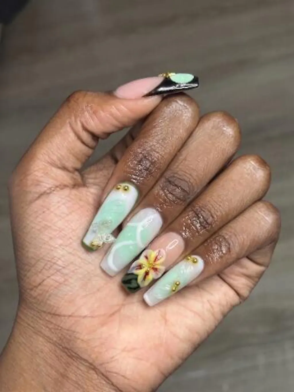 Mint Reverie – Mint Garden 3D Floral Press-On Nails