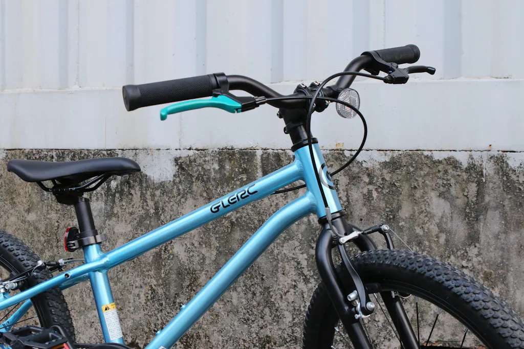 Glerc 24" Lightweight Belt Drive Kids Bike - Nova