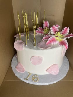 Stargazer Lily Sugar Flowers with Leaf Sprays by Global Sugar Art, Pink and White, 3 Count