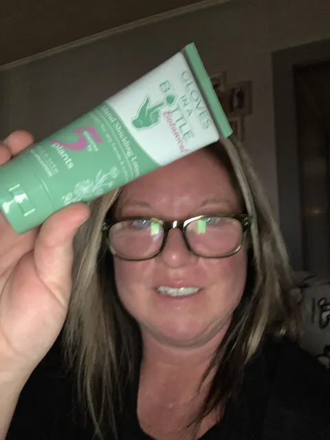 Gloves In A Bottle Shielding Lotion 8oz Bottle with a New Pump