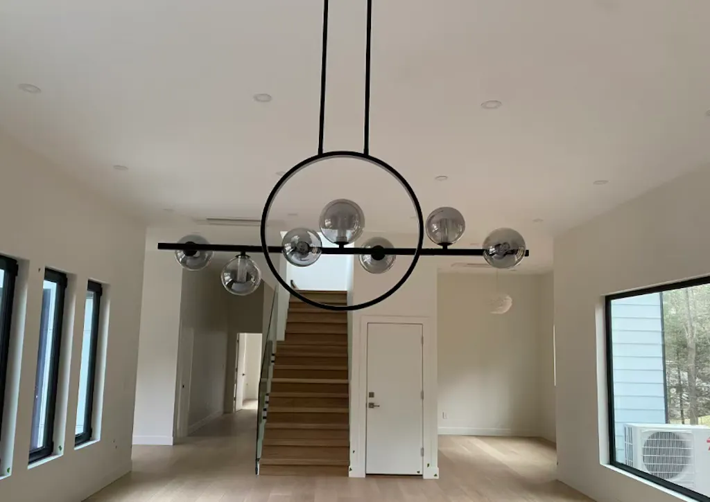Cove Bubble Ring Chandelier with Glass Globes | Glowryte