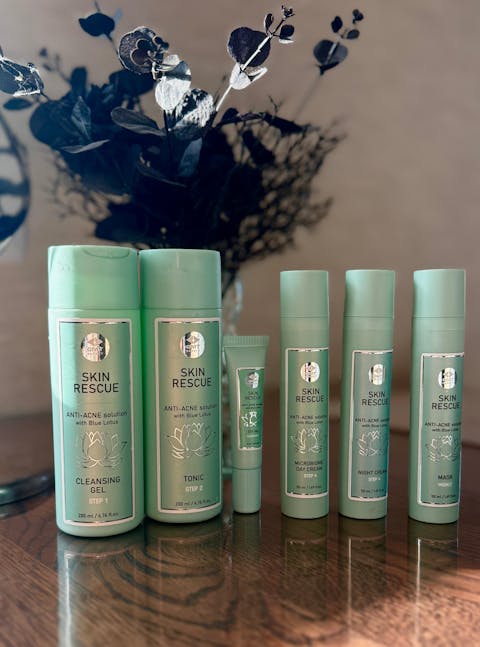 PROBLEMĀTISKAI ĀDAI - SEJAS KOPŠANAS KOMPLEKTS