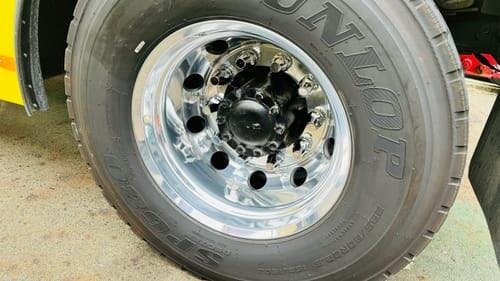 Luhmi Duraglos All Wheel Wax – Go Shine On