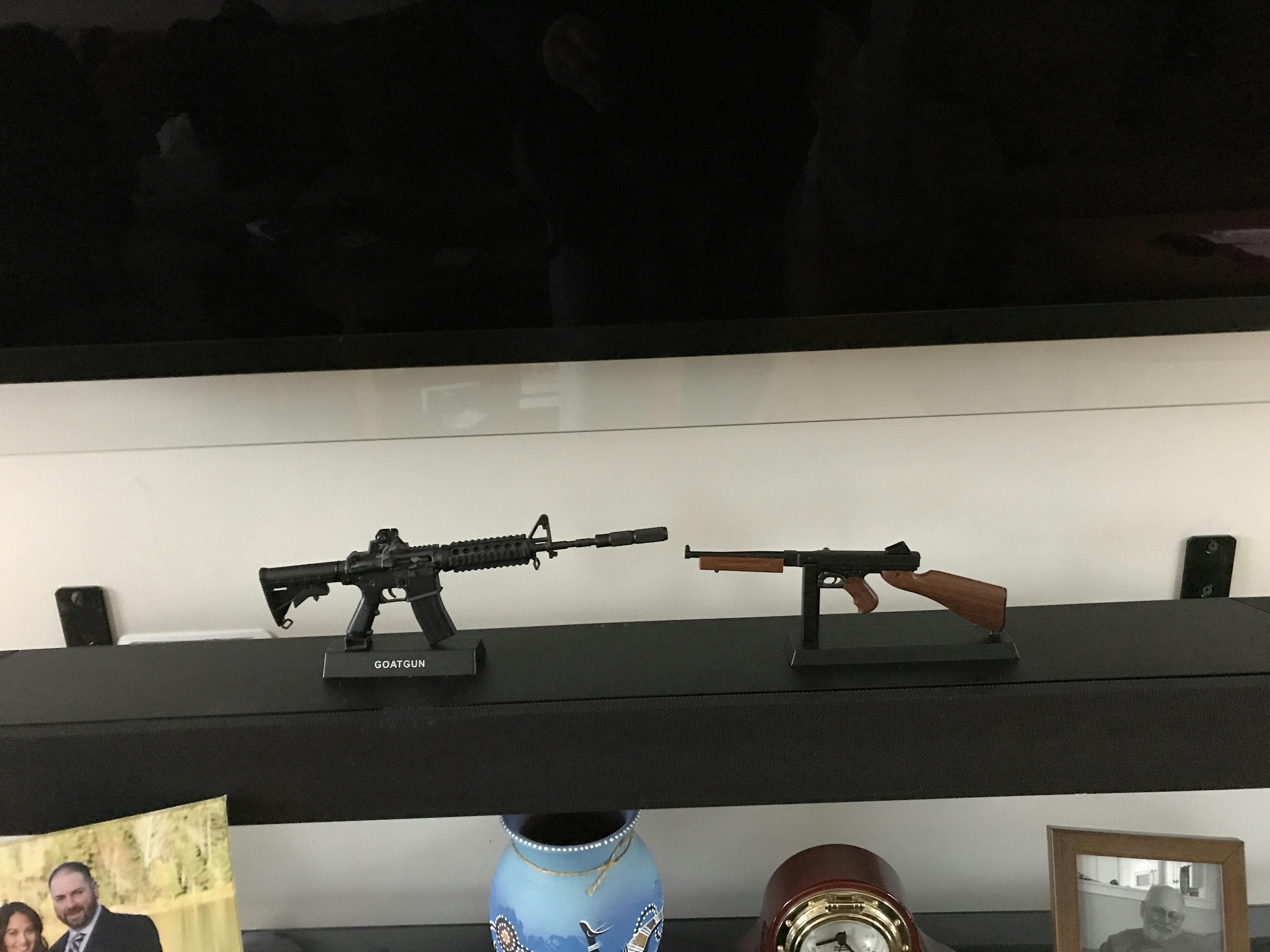 精巧1/3スケール　ミニチュア　SIG MCX グレーカラー Miniature SIG SAUER MCX® Model - Concrete Grey – GoatGun Models