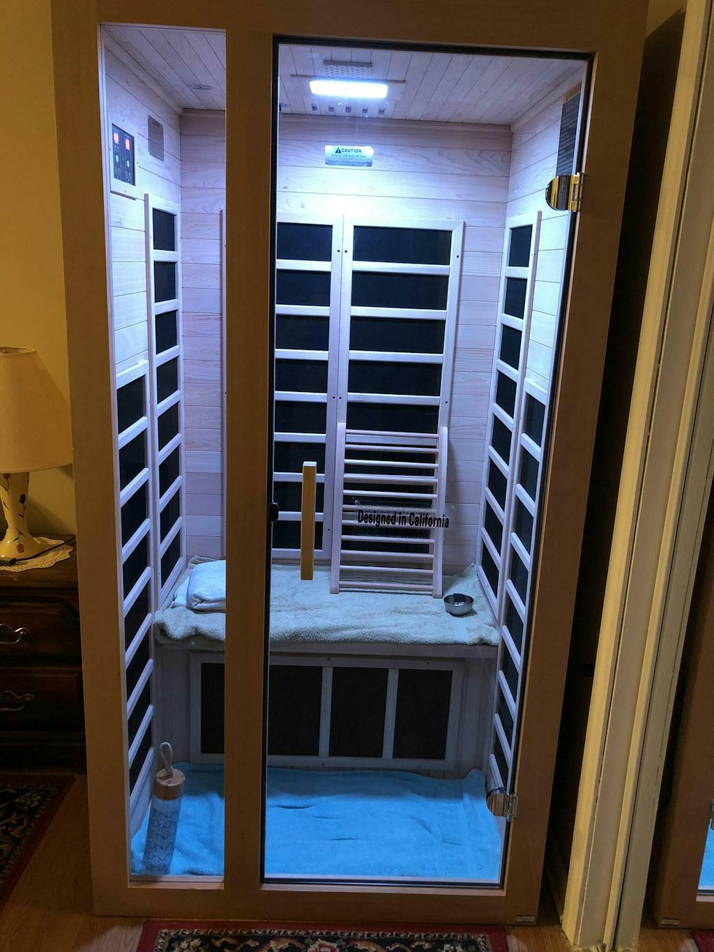 Golden Designs Low EMF 1-Person Dynamic "Gracia" Infrared Sauna with Hemlock Wood | Model: DYN-6119-01