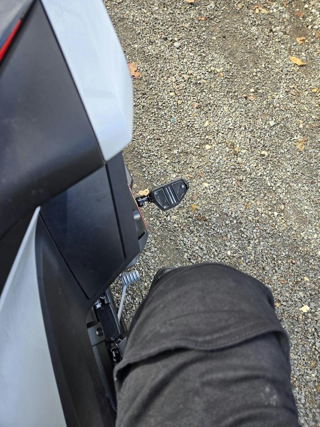 3Way Adjustable Highway Peg Mounts Goldstrike For Honda Gold Wing