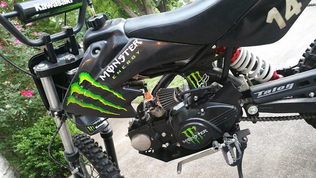 Carburetor PZ19 19mm for 49cc–125cc 4-Stroke Horizontal Engine | Hand Choke