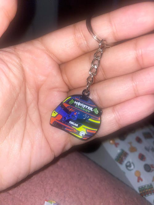 Oscar Piastri 2025 Helmet Enamel Keychain