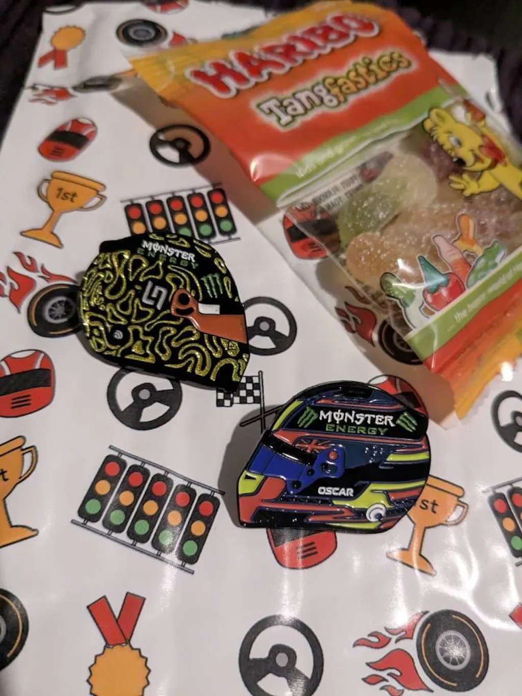 Lando Norris 2025 Inverted Glitter Helmet Enamel Pin