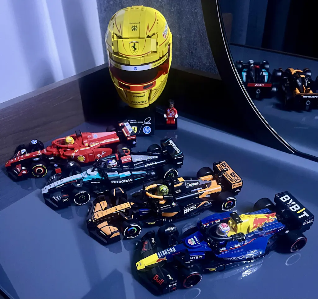 Kimi Antonelli 2026 Custom Lego Minifig Helmet