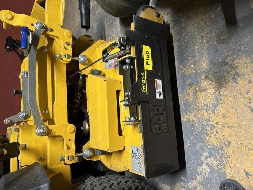 48K50-5L GrassFlap® brand chute blocker with 5L Pedal & No Drill Mount