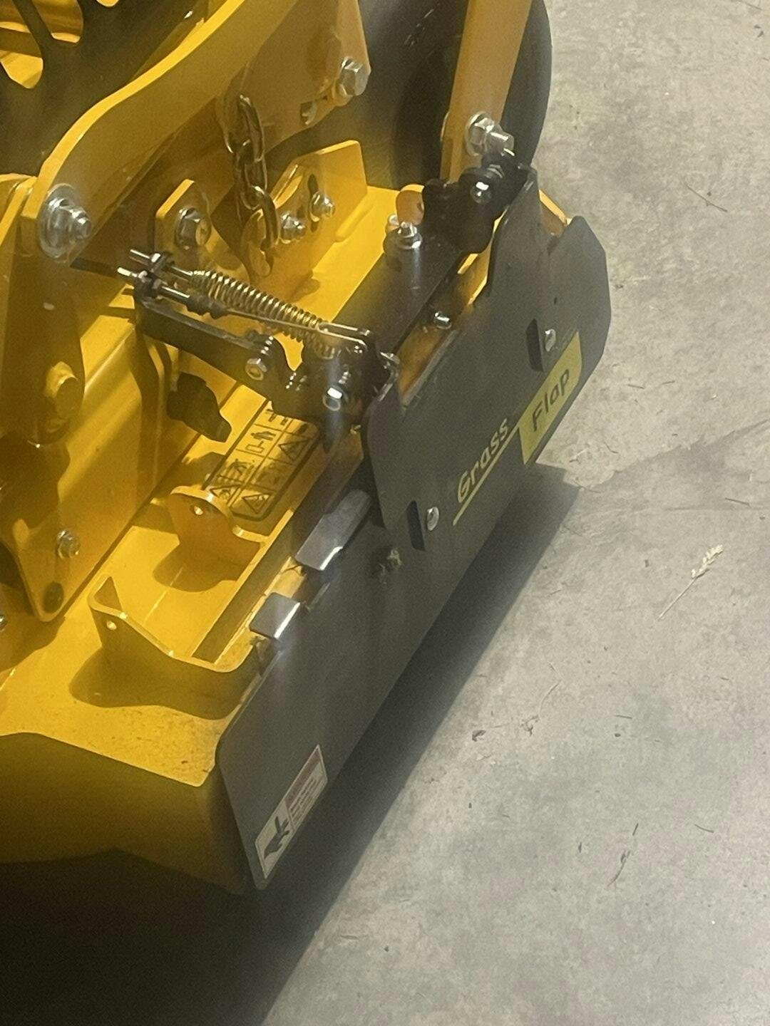 51FM70-5 GrassFlap® brand chute blocker Direct Bolt with 5 Pedal and P