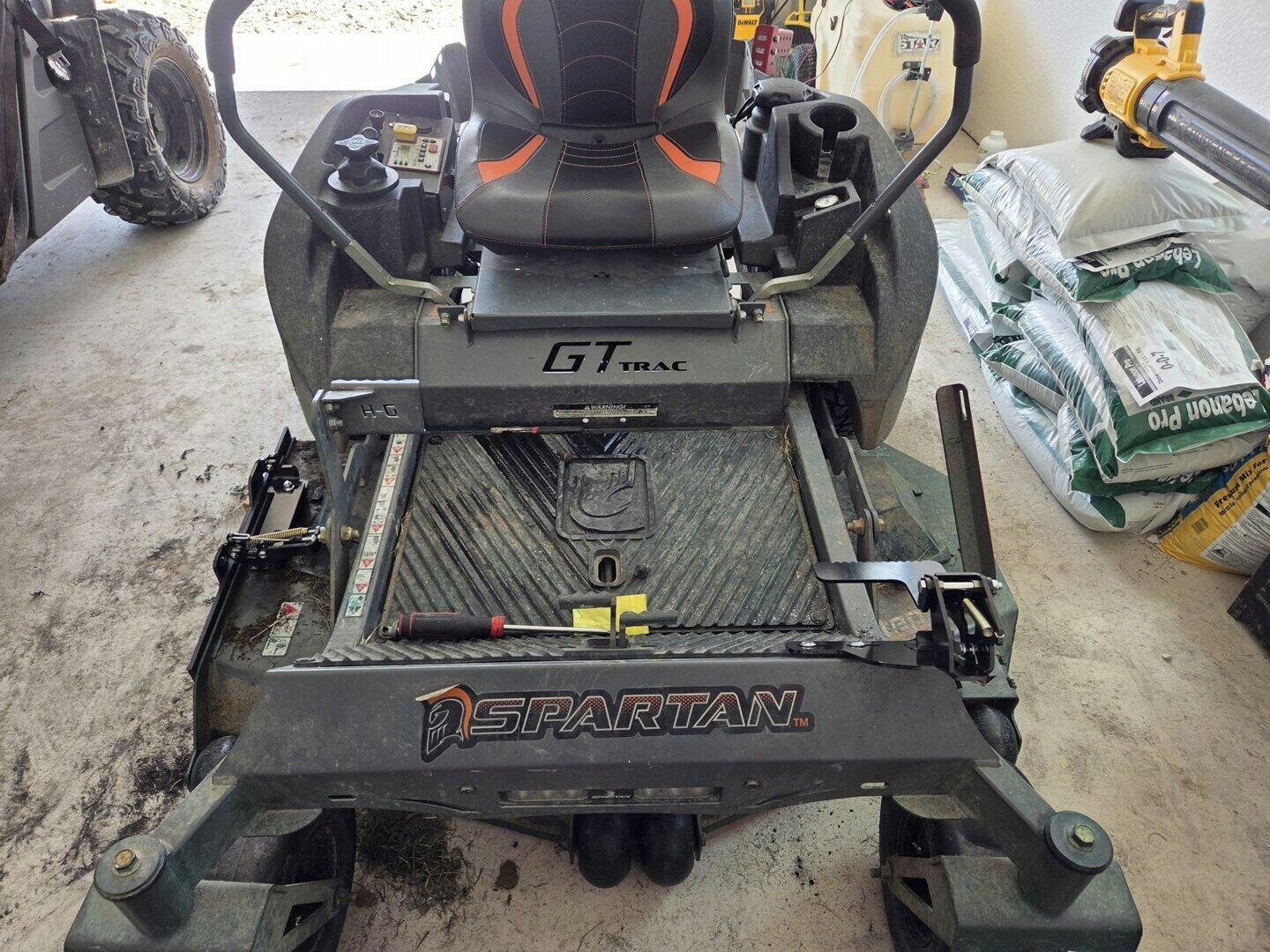 41P50-5L-B5 GrassFlap® brand chute blocker with 5L Pedal Includes No-D